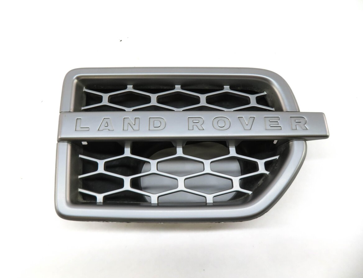 Thumbnail 2: 2010 LAND ROVER LR4 RIGHT FRONT PASSENGER FENDER AIR VENT GRILLE TRIM