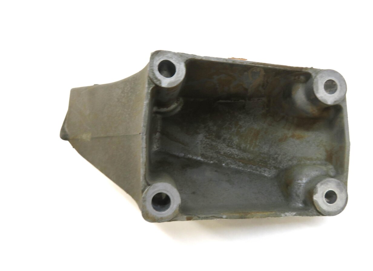 Thumbnail 3: 2010 LAND ROVER LR4 5.0L AJ133 V8 ENGINE LEFT & RIGHT MOTOR MOUNT BRACKET SET