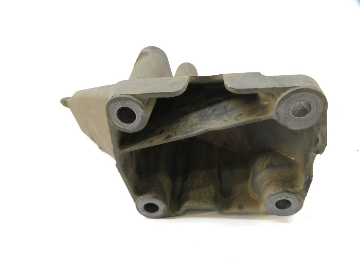 Thumbnail 5: 2010 LAND ROVER LR4 5.0L AJ133 V8 ENGINE LEFT & RIGHT MOTOR MOUNT BRACKET SET