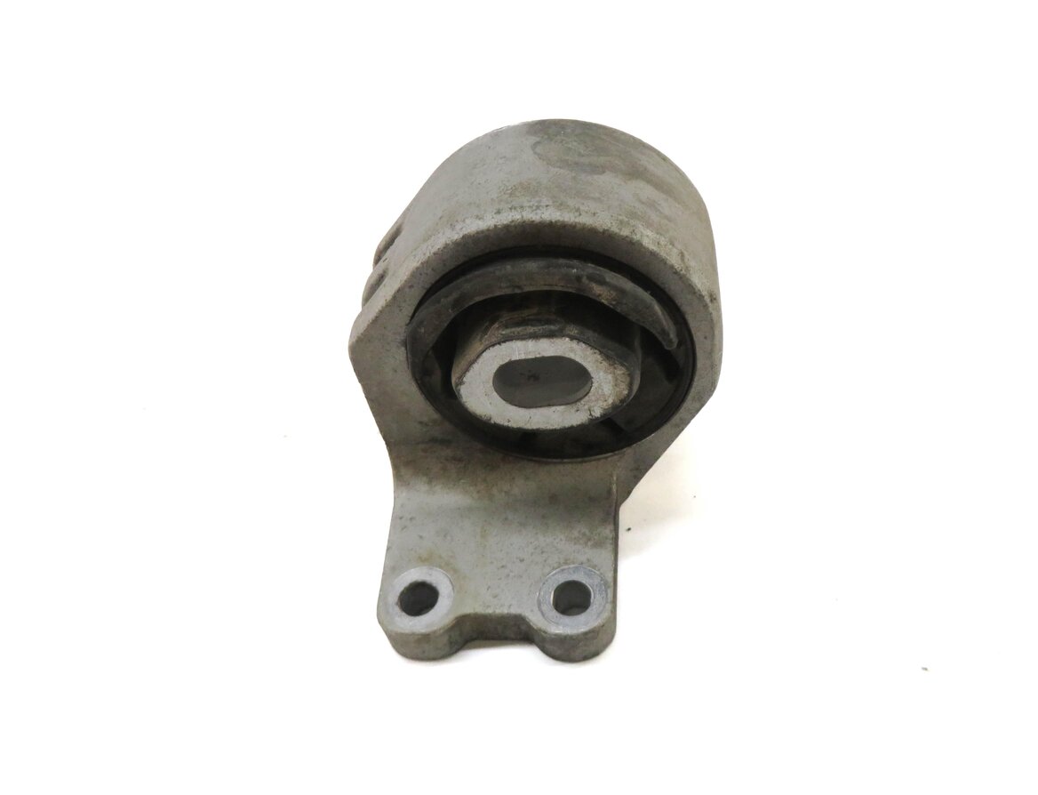 Thumbnail 3: 2010 LAND ROVER LR4 5.0L AJ133 V8 ENGINE TRANSMISSION MOUNT BRACKET