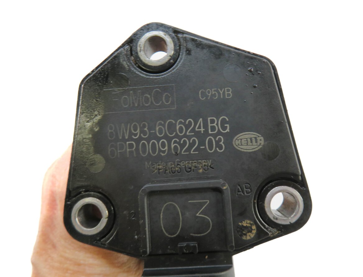 Thumbnail 4: 2010 LAND ROVER LR4 5.0L AJ133 V8 ENGINE OIL LEVEL SENSOR SENDER
