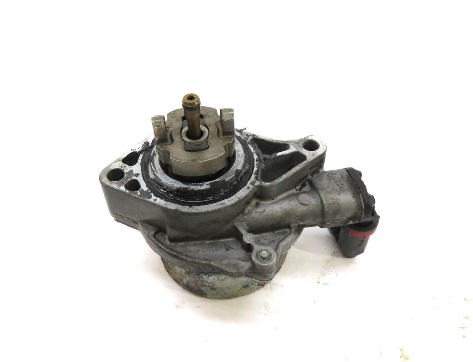Thumbnail 3: 2010-2019 RANGE ROVER SPORT LR4 JAGUAR XE XF XK - 3.0L / 5.0L BRAKE VACUUM PUMP