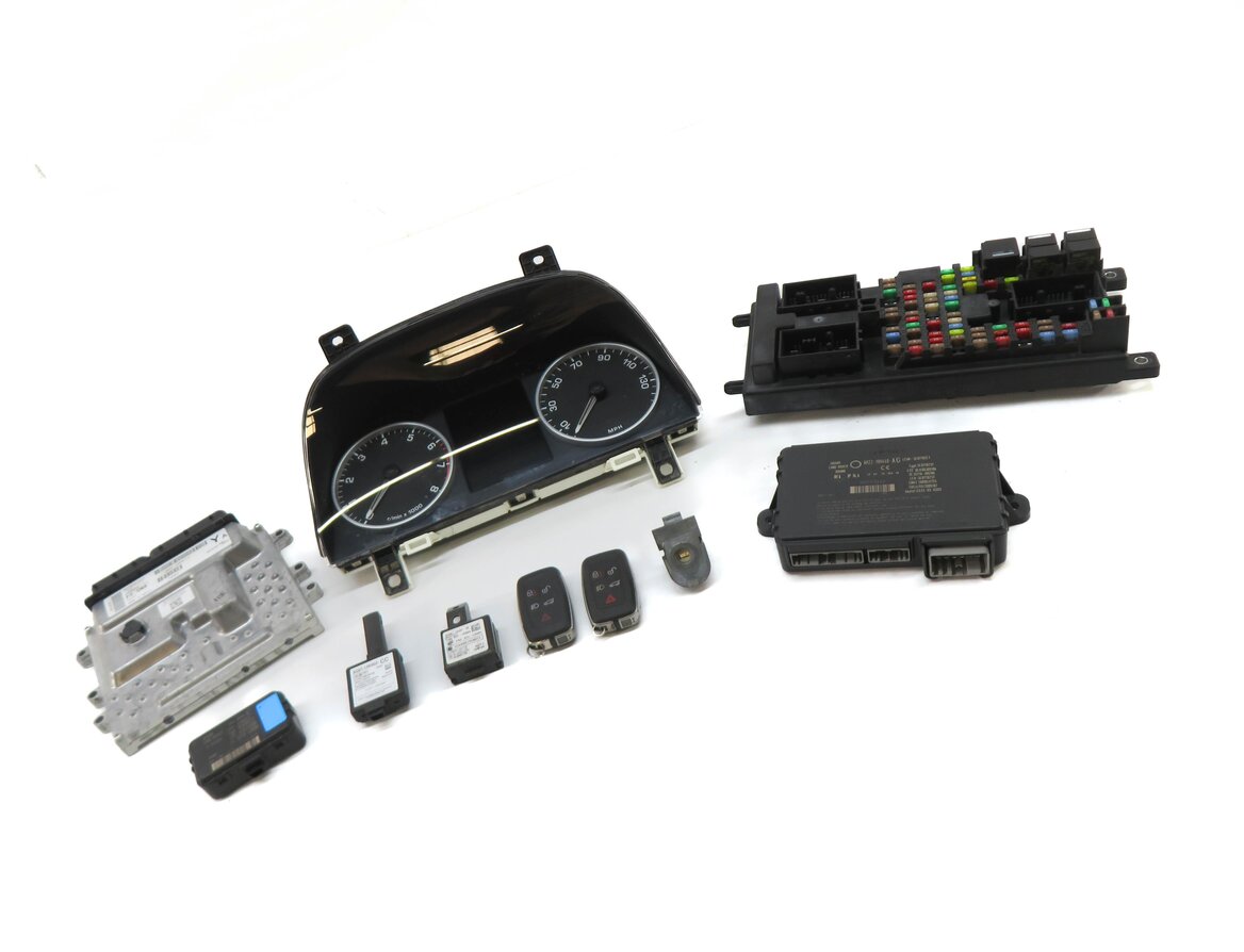 Thumbnail 15: 2010 LAND ROVER LR4 5.0L ENGINE ECM BCM SPEEDOMETER IMMOBILIZER MODULE KEY SET