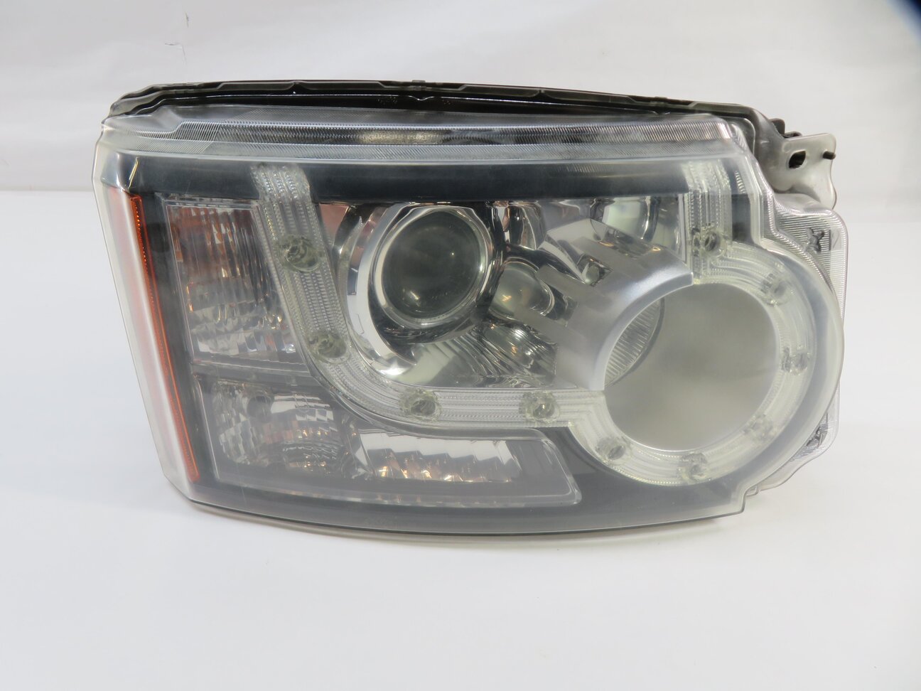Thumbnail 1: 10-12 LAND ROVER LR4 RIGHT PASSENGER HALOGEN HEADLIGHT LIGHT LAMP (MANUAL LEVEL)
