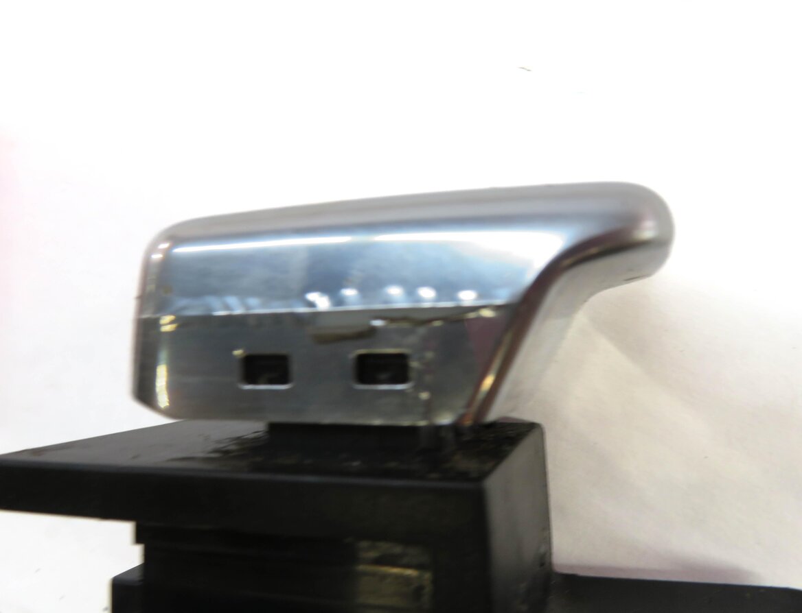 Thumbnail 6: 2010 LAND ROVER LR4 EMERGENCY PARKING BRAKE SWITCH BUTTON