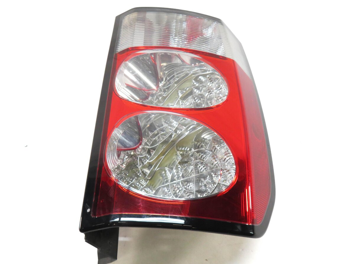 Thumbnail 5: 2010-2013 LAND ROVER LR4 - LEFT DRIVER REAR TAILLIGHT BRAKE LIGHT LAMP