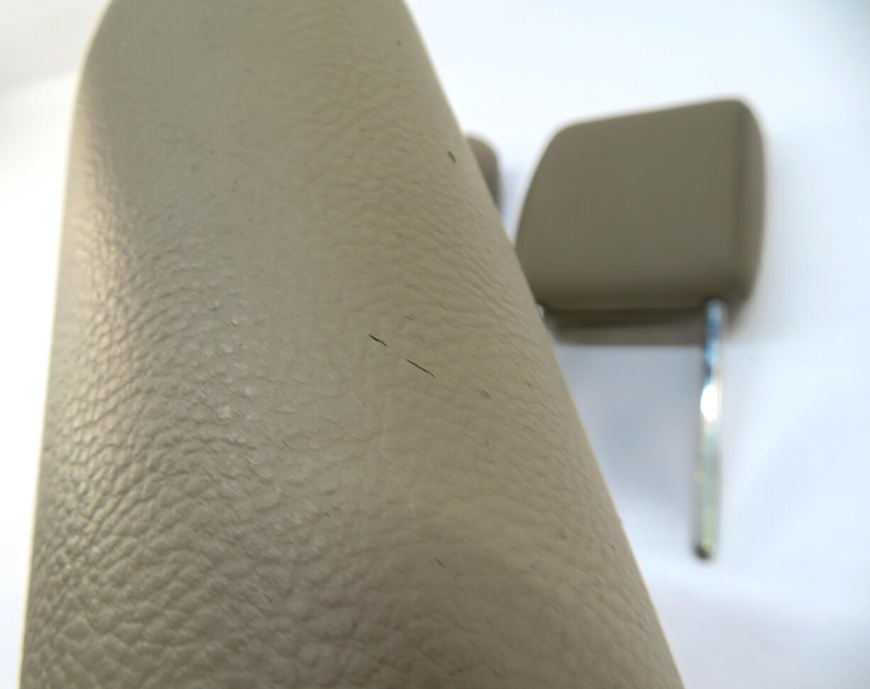 Thumbnail 6: 2010 LAND ROVER LR4 REAR SEAT LEFT CENTER RIGHT HEADREST SET-3 (ALMOND BEIGE)