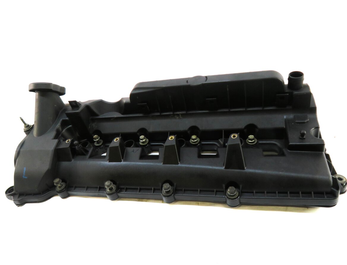 Thumbnail 2: 10-18 RANGE ROVER SPORT (L320 L322 L494 L405) 5.0L V8 - LEFT ENGINE VALVE COVER
