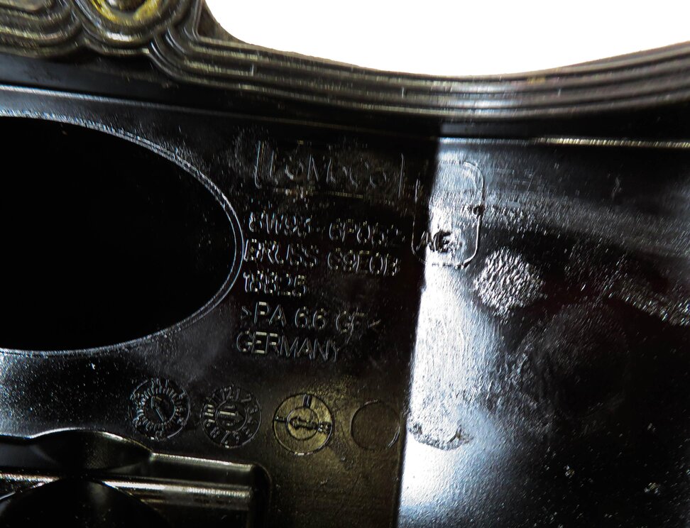 Thumbnail 5: 10-18 RANGE ROVER SPORT (L320 L322 L494 L405) 5.0L V8 - LEFT ENGINE VALVE COVER