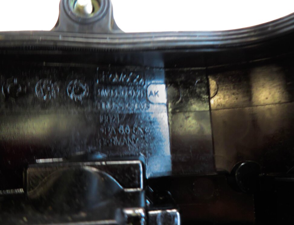 Thumbnail 5: 10-18 RANGE ROVER SPORT (L320 L322 L494 L405) 5.0L V8 - RIGHT ENGINE VALVE COVER
