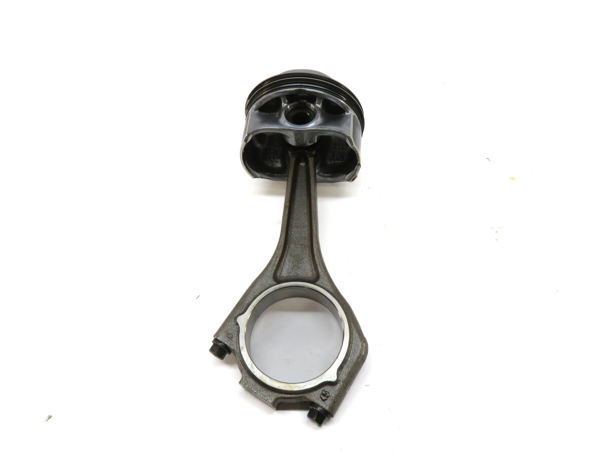 Thumbnail 4: 2010 LAND ROVER LR4 5.0L AJ133 V8 ENGINE PISTON w/ CONNECTING ROD