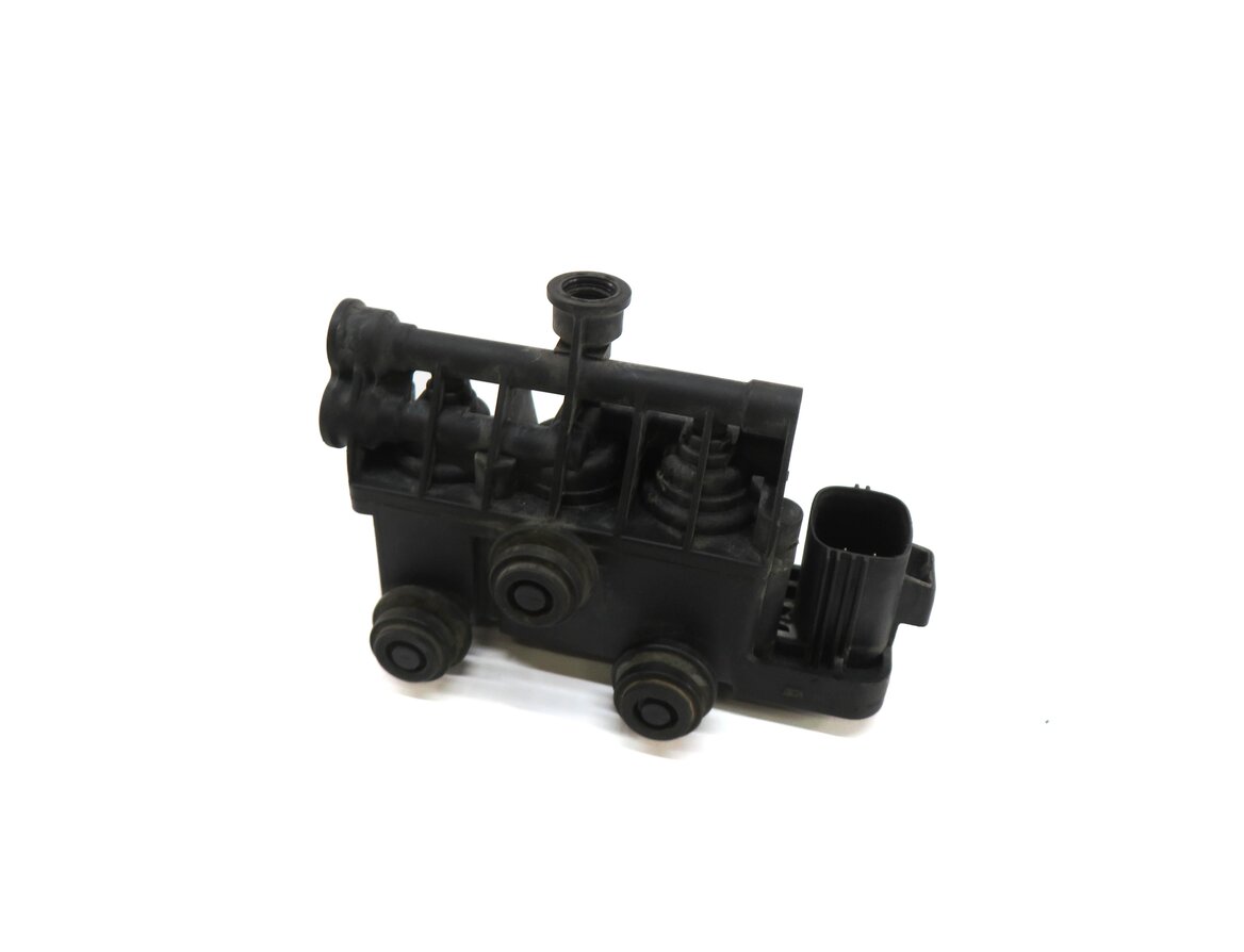 Thumbnail 2: 2010 LAND ROVER LR4 FRONT & REAR AIR SUSPENSION VALVE BLOCK SET-3