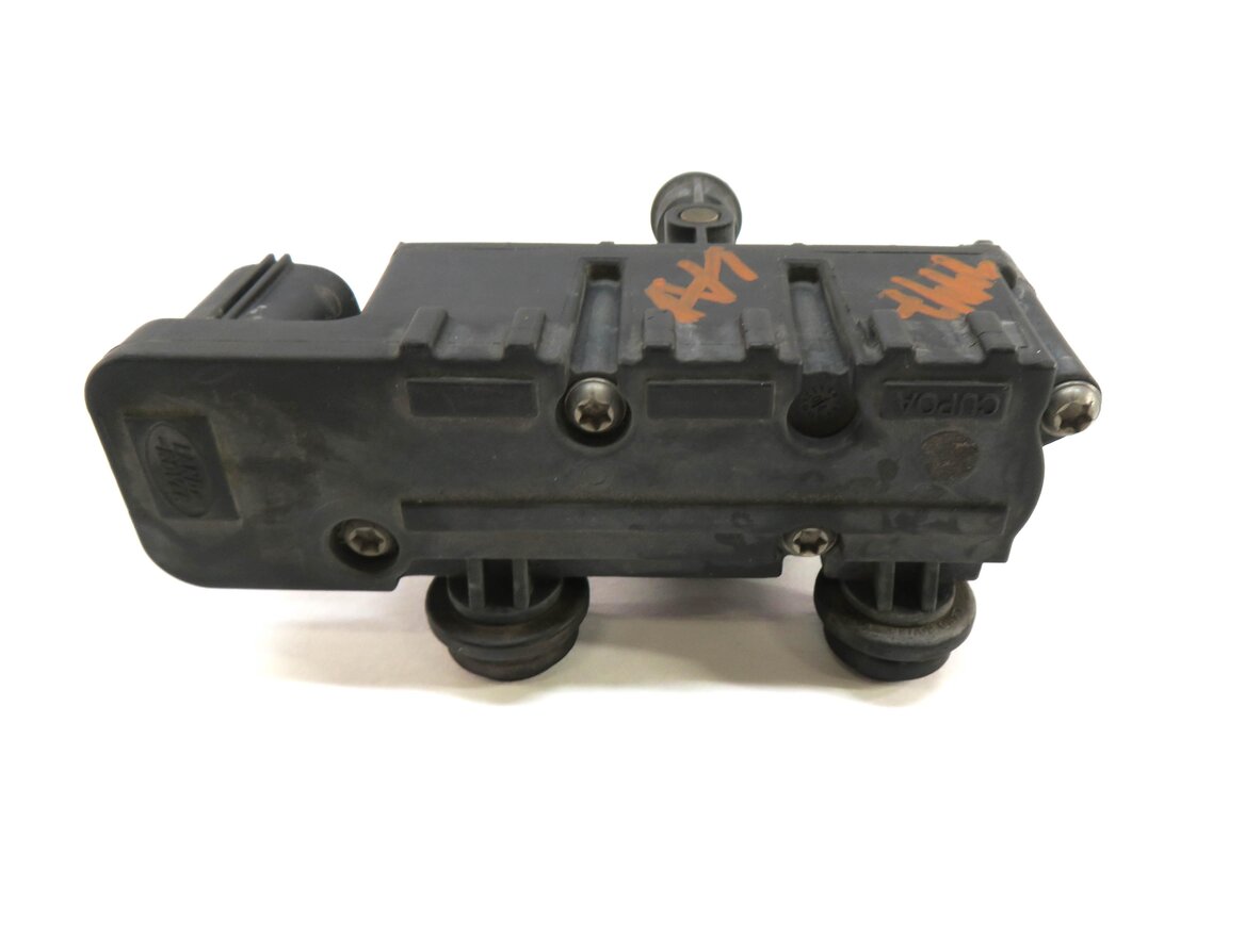 Thumbnail 9: 2010 LAND ROVER LR4 FRONT & REAR AIR SUSPENSION VALVE BLOCK SET-3
