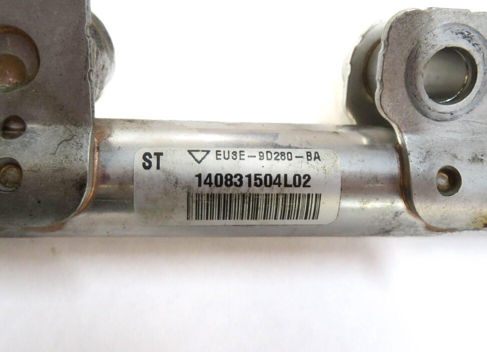 Thumbnail 7: 2015 RANGE ROVER EVOQUE (L538) 2.0L TURBO ENGINE FUEL INJECTION FUEL RAIL