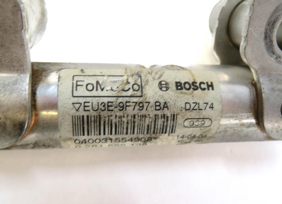 Thumbnail 8: 2015 RANGE ROVER EVOQUE (L538) 2.0L TURBO ENGINE FUEL INJECTION FUEL RAIL