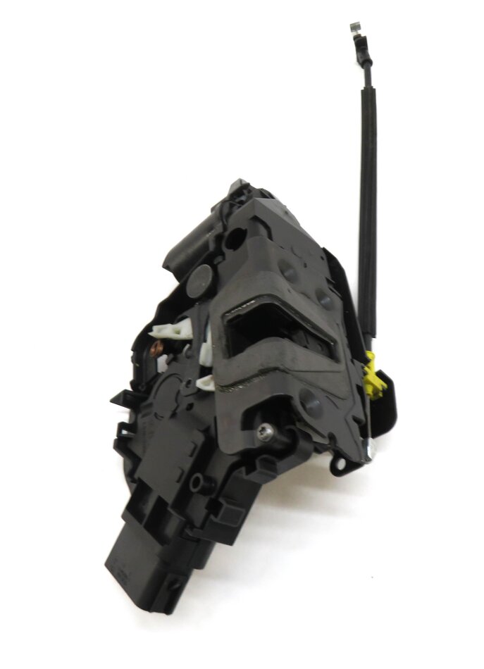 Thumbnail 3: 10-19 LR4 EVOQUE RANGE ROVER SPORT (L320 L538) LEFT FRONT PASSIVE DOOR LATCH