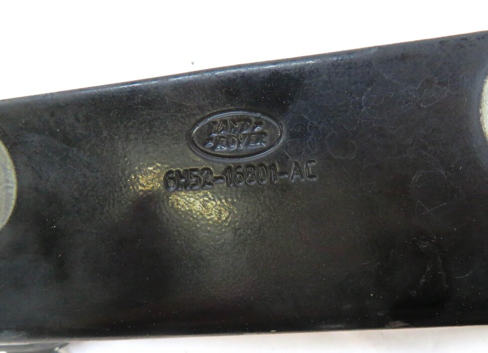 Thumbnail 6: 08-19 LAND ROVER LR2 RANGE ROVER EVOQUE (L538) FRONT HOOD HINGE SET (BLACK)