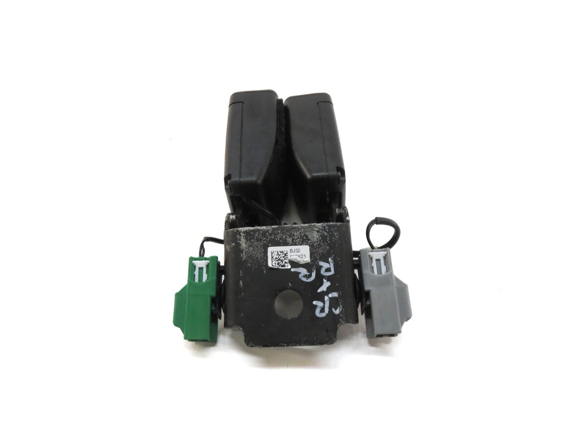 Thumbnail 5: 2015 RANGE ROVER EVOQUE (L538) REAR RIGHT & CENTER SEATBELT BUCKLE RECEIVER