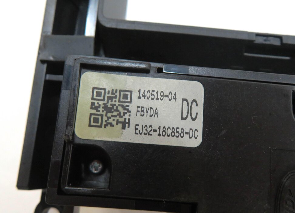Thumbnail 5: 12-15 RANGE ROVER EVOQUE (L538) RADIO STEREO NAVIGATION SWITCH PANEL SCREEN TRIM