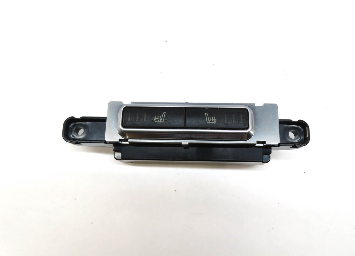 Thumbnail 2: 2015 RANGE ROVER EVOQUE (L538) REAR HEATED SEAT HEATER SWITCH BUTTON PANEL
