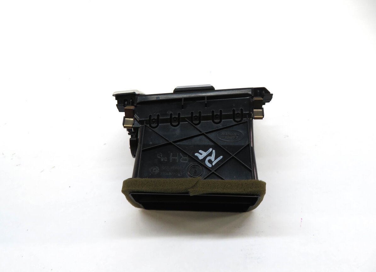 Thumbnail 3: 2015 RANGE ROVER EVOQUE (L538) RIGHT PASSENGER OUTER DASH HEATER A/C AIR VENT