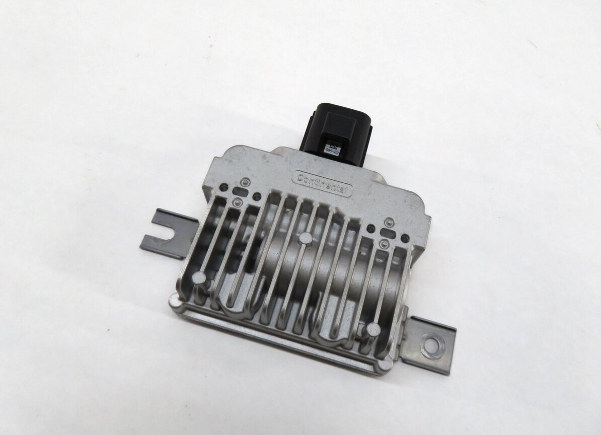 2010-2015 LR2 LR4 EVOQUE RANGE ROVER SPORT (L320 L538) FUEL PUMP CONTROL MODULE