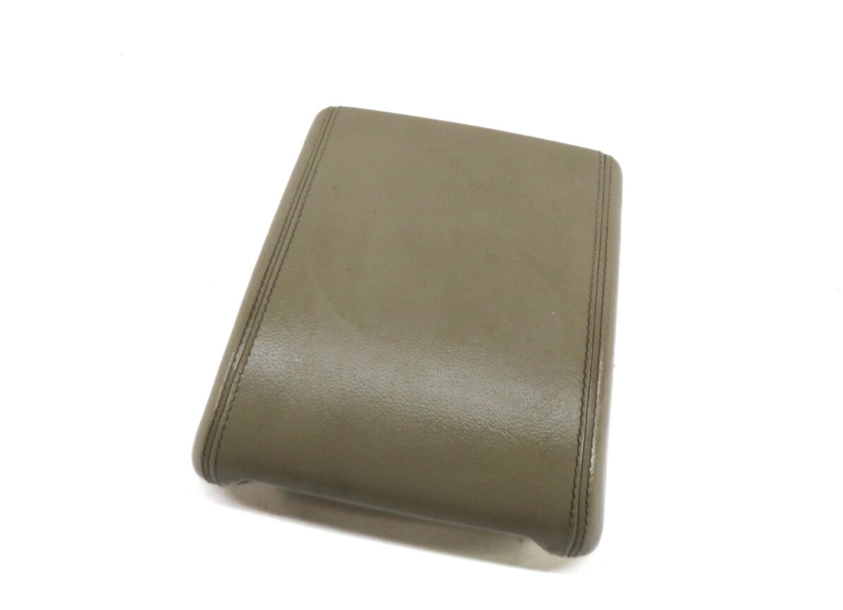 2012-2015 RANGE ROVER EVOQUE (L538) FRONT CENTER CONSOLE ARMREST LID (ALMOND)