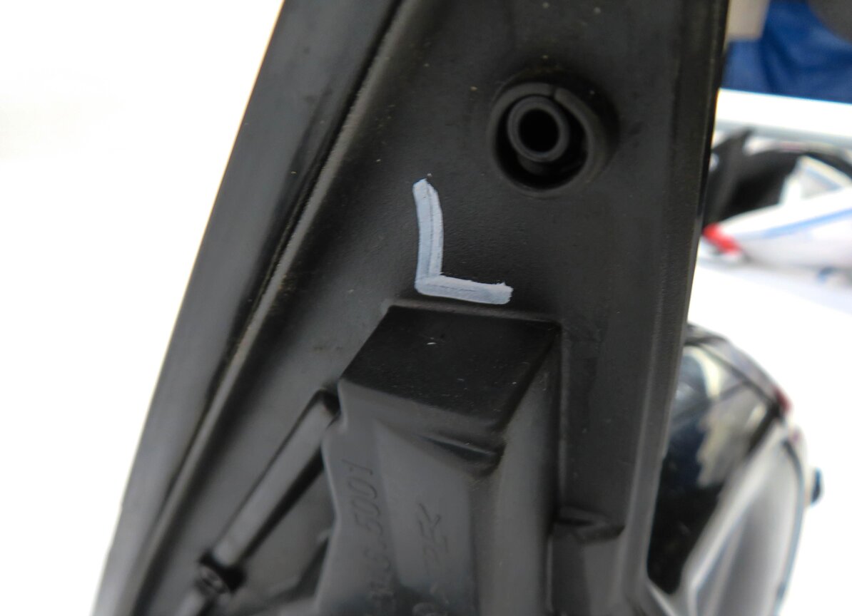 Thumbnail 7: 14-15 RANGE ROVER EVOQUE (L538) LEFT P-FOLD MEM BLIND SPOT CAMERA MIRROR (BLACK)
