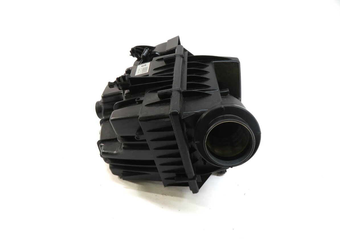 Thumbnail 2: 2015-2017 RANGE ROVER EVOQUE DISCOVERY SPORT (L538 L550) AIR FILTER BOX HOUSING
