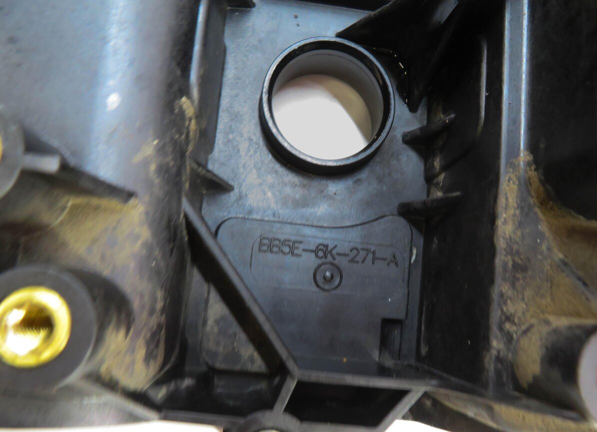 Thumbnail 5: 12-17 LR2 RANGE ROVER EVOQUE DISCOVERY SPORT (L538 L550) 2.0L TURBO VALVE COVER
