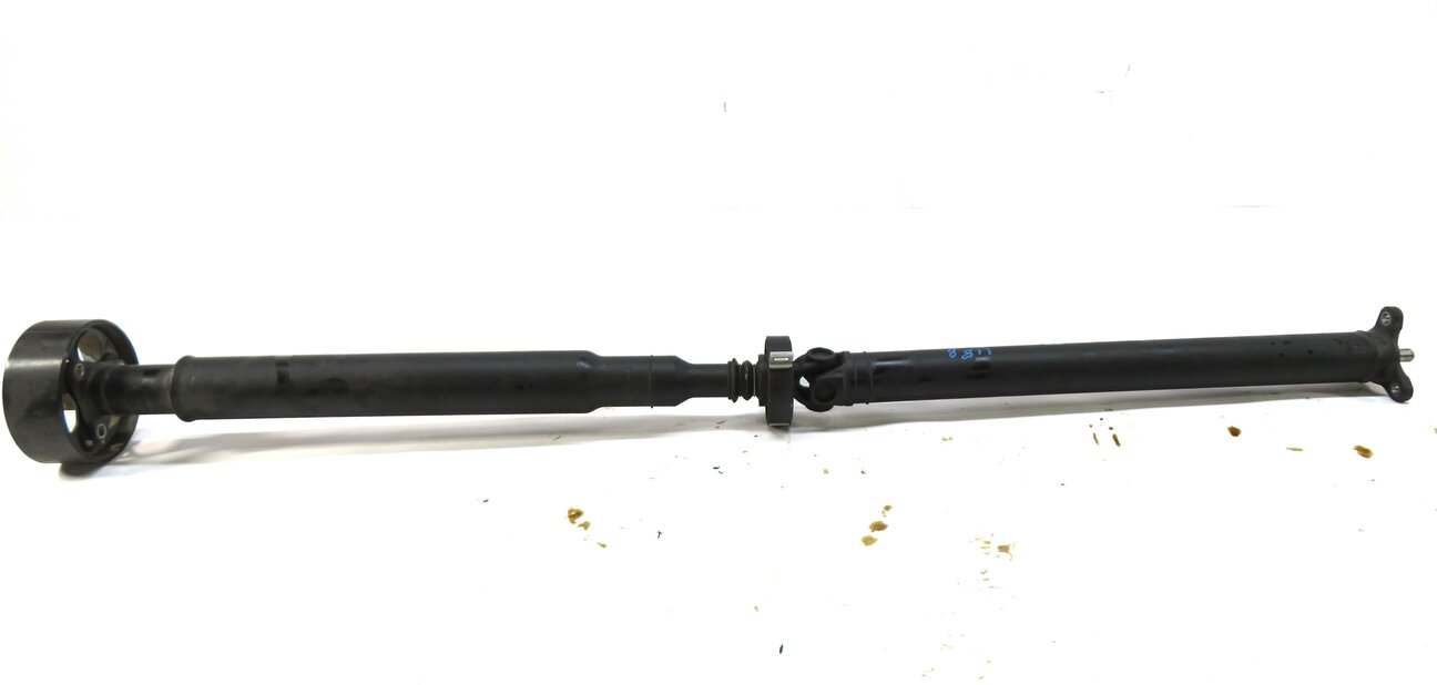 Thumbnail 2: 2012-2016 BMW 528i (F10) RWD A/T REAR DRIVESHAFT DRIVELINE DRIVE LINE SHAFT