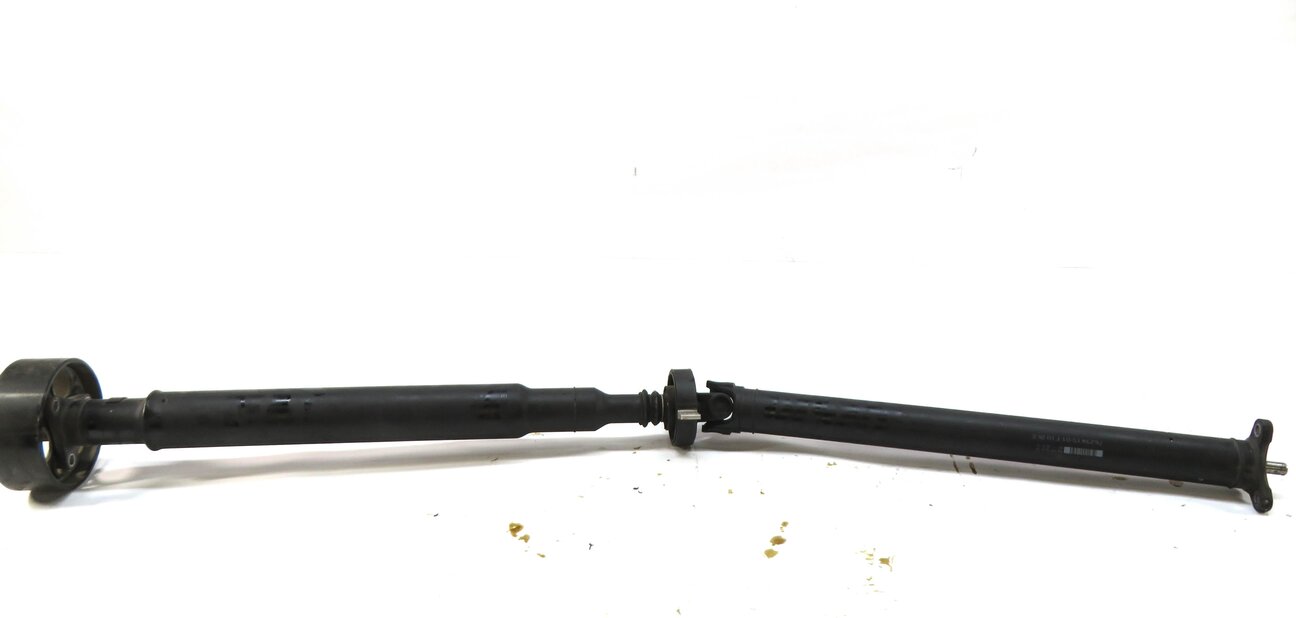 Thumbnail 3: 2012-2016 BMW 528i (F10) RWD A/T REAR DRIVESHAFT DRIVELINE DRIVE LINE SHAFT