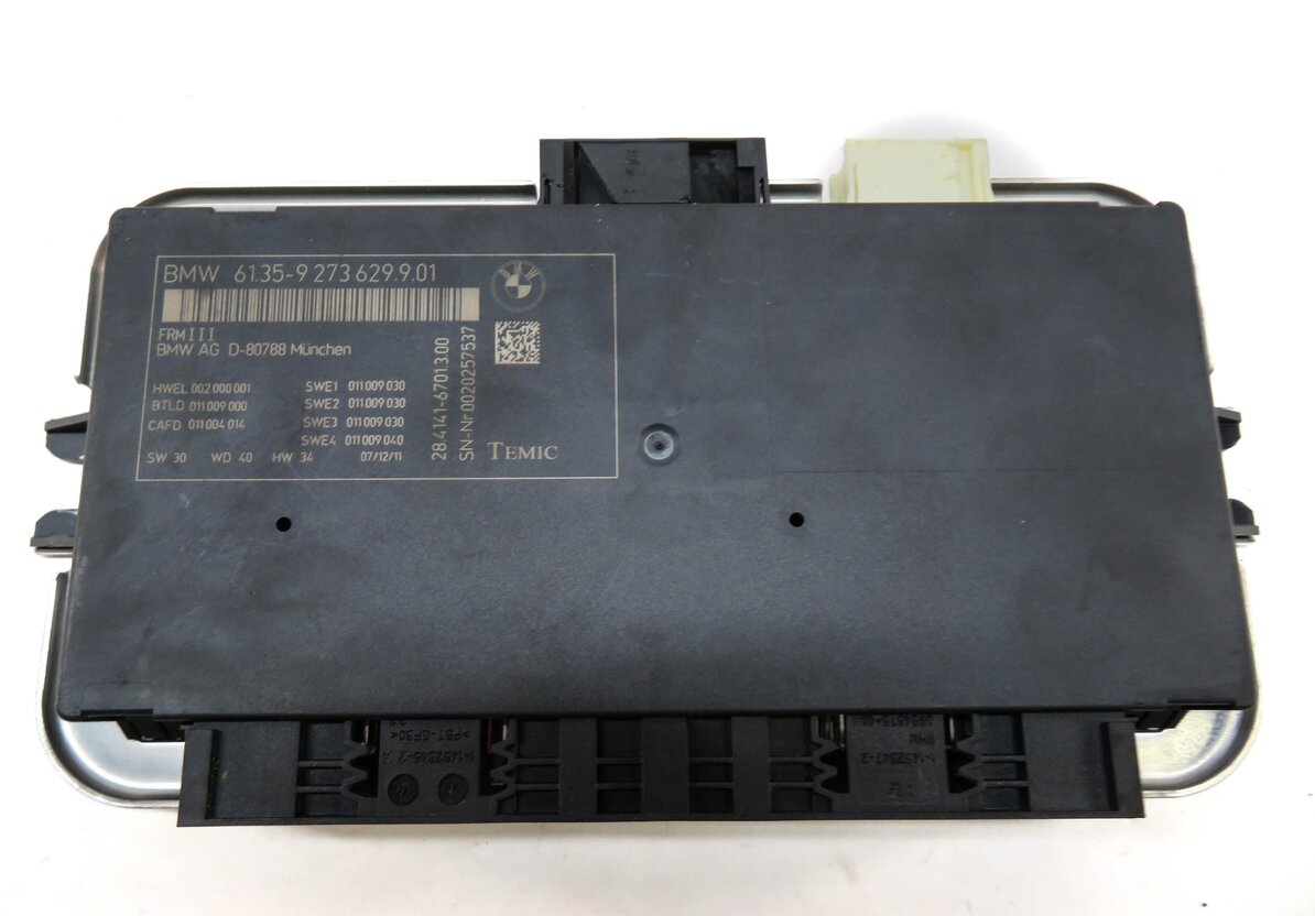 Thumbnail 2: 10-17 BMW 5 6 7 M5 X3 X4 (F06 F10 F12 F25 F26) FRM III BODY LIGHT CONTROL MODULE