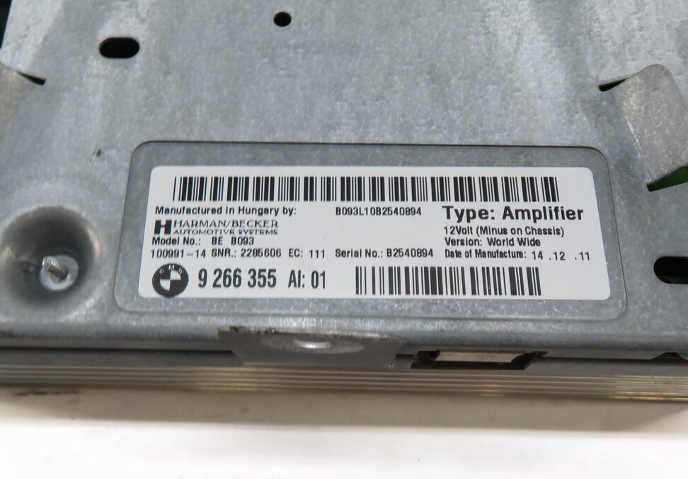 Thumbnail 4: 11-13 BMW 528i 535i 550i (F10) RADIO STEREO AUDIO AMP AMPLIFIER (HARMAN BECKER)
