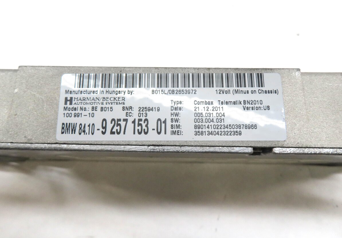 Thumbnail 4: 2012 BMW 528i (F10) BLUETOOTH TELEMATICS COMMUNICATION COMBOX CONTROL MODULE