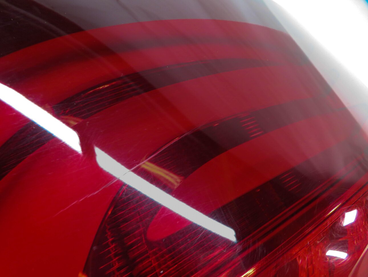 Thumbnail 6: 2011-2013 BMW 528i 535i 550i M5 (F10) RIGHT PASSENGER TAILLIGHT BRAKE LIGHT LAMP