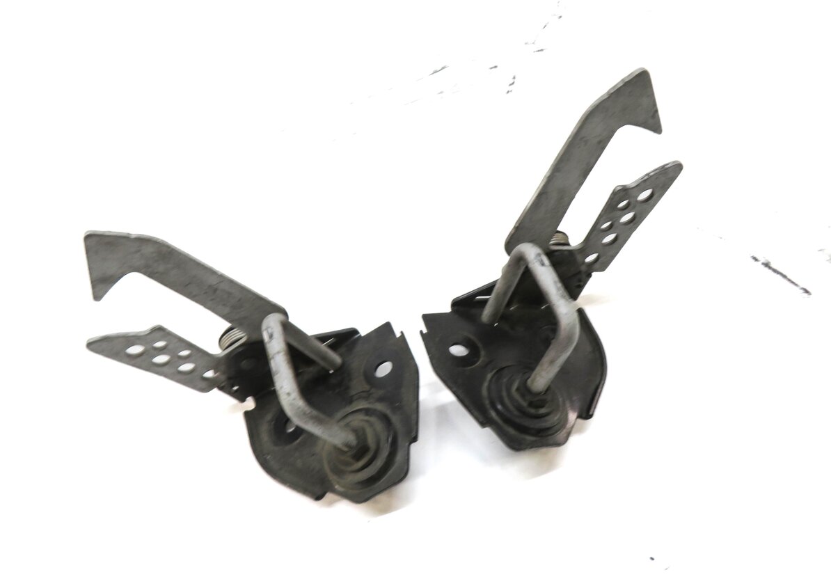 2012 BMW 528i (F10) FRONT LEFT & RIGHT UPPER HOOD SAFETY LATCH LOCK LATCH SET
