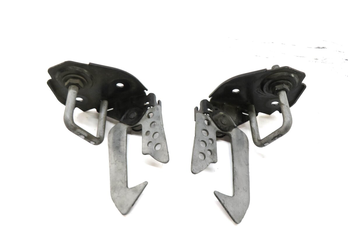 Thumbnail 3: 2012 BMW 528i (F10) FRONT LEFT & RIGHT UPPER HOOD SAFETY LATCH LOCK LATCH SET