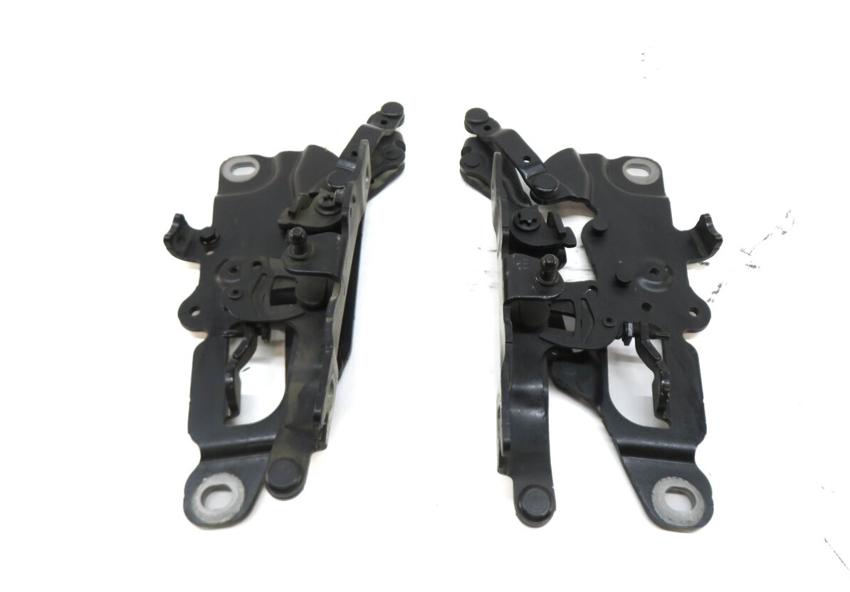 Thumbnail 2: 12-19 BMW 528i 535i 550i 640i 650i M5 M6 (F06 F10) FRONT HOOD HINGE SET (GRAY)