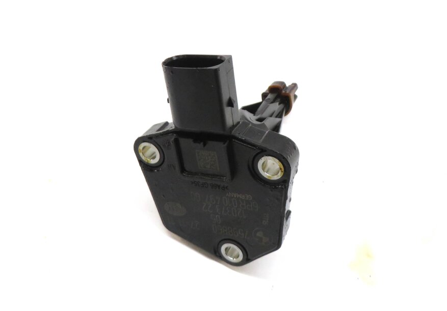 Thumbnail 1: 2012 BMW 528i (F10) 2.0L N20 TURBO ENGINE OIL LEVEL SENSOR SENDER
