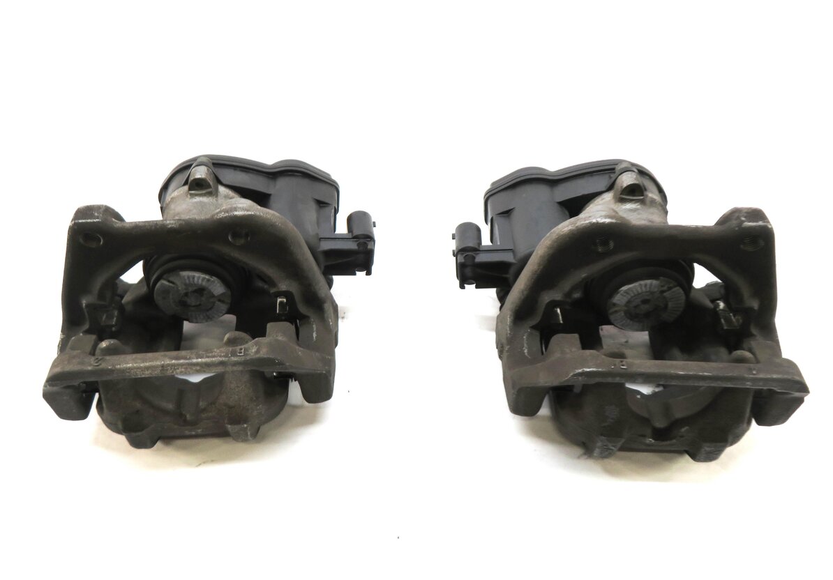Thumbnail 5: 2011-2016 BMW 528i 535i (F10) REAR LEFT & RIGHT ABS DISC BRAKE CALIPER SET-2