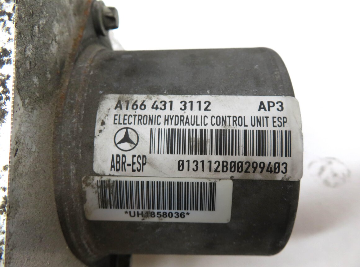 Thumbnail 5: MERCEDES 2015 ML250 ML350 ML400 16-17 CLA250 (C117 W166) ABS BRAKE PUMP MODULE