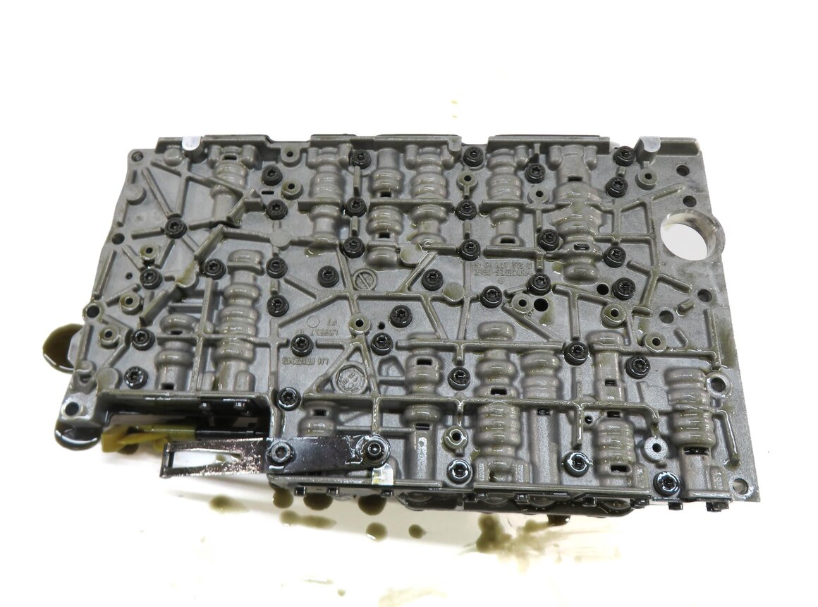 Thumbnail 5: 15-18 MERCEDES E350 GLE350 ML350 SLK350 (W166 R172 W212) TRANSMISSION VALVE BODY