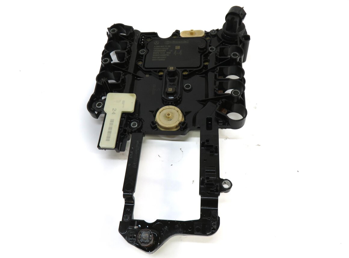Thumbnail 2: 2015-2020 MERCEDES (W205 W212 W166 W222 X166) TRANSMISSION VALVE BODY CONDUCTOR