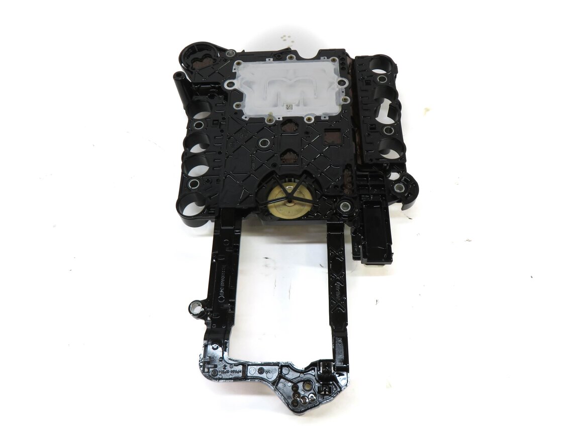 Thumbnail 4: 2015-2020 MERCEDES (W205 W212 W166 W222 X166) TRANSMISSION VALVE BODY CONDUCTOR
