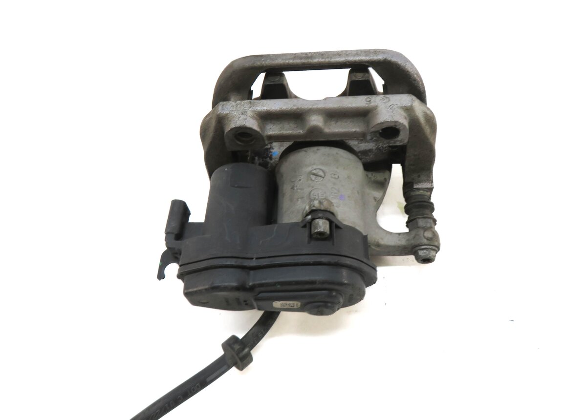 Thumbnail 4: 2012-2018 MERCEDES GLE300D GLE350 ML250 ML350 (W166) RIGHT REAR BRAKE CALIPER