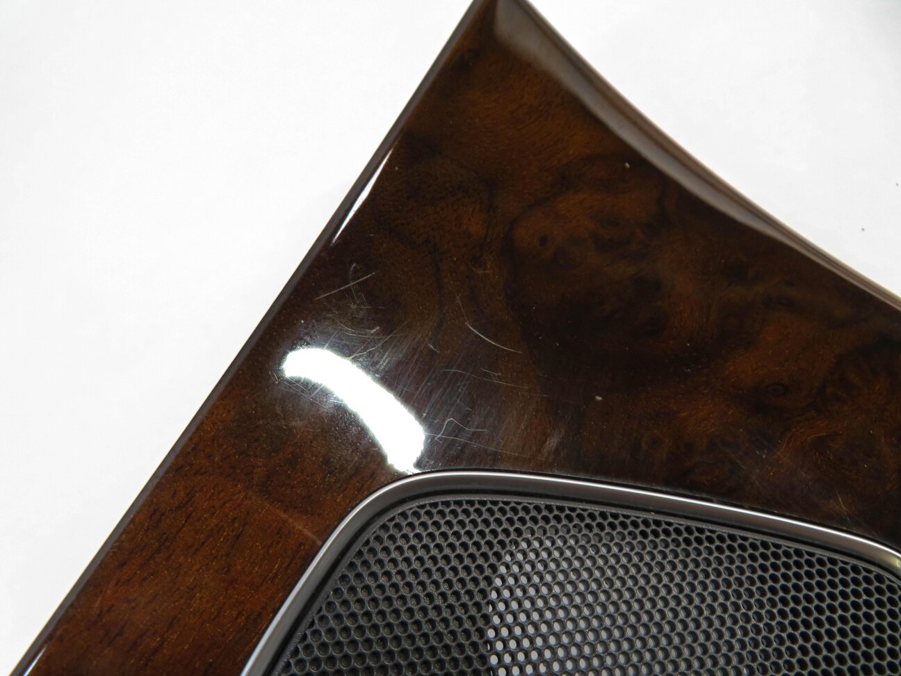 Thumbnail 5: 2012 AUDI A6 (C7) DASH DOOR CONSOLE WOOD GRAIN INTERIOR TRIM SET (WALNUT WOOD)