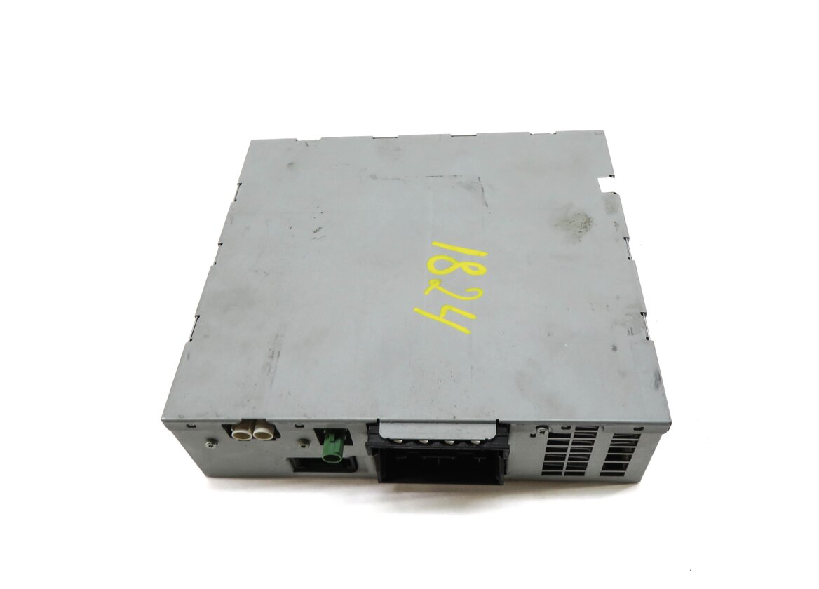 Thumbnail 1: 2012 AUDI A6 (C7) AM/FM RADIO STEREO RECEIVER CONTROL MODULE