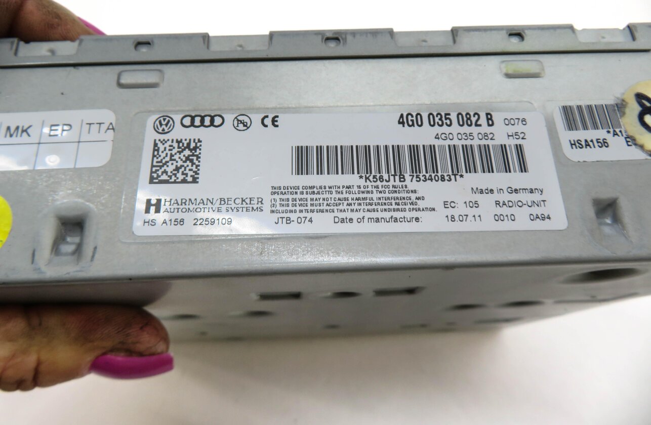 Thumbnail 5: 2012 AUDI A6 (C7) AM/FM RADIO STEREO RECEIVER CONTROL MODULE