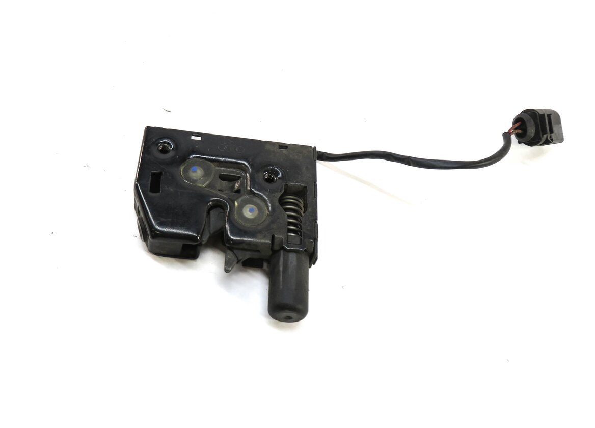 Thumbnail 3: 2012 AUDI A6 (C7) RIGHT FRONT PASSENGER LOWER HOOD LOCK LATCH STRIKER SPRING
